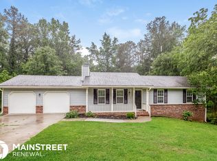 5043 Springtree Ct E, Lithonia, GA 30038