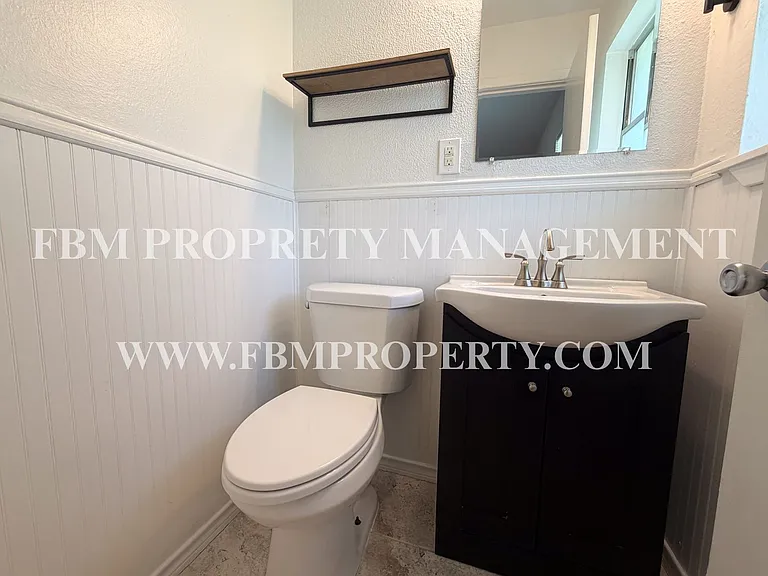 1408 Nichols St — Photo 15