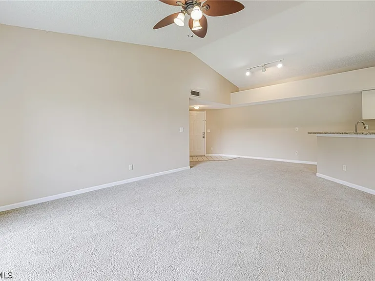 13515 Eagle Ridge Dr #524 — Photo 19