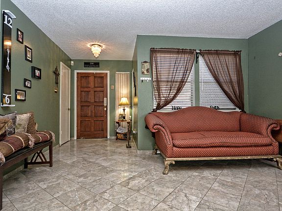 5th image of 8422 Timber Bridge St