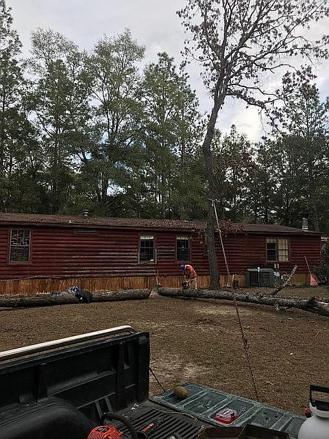 2nd image of 131 Briar Oak Ln