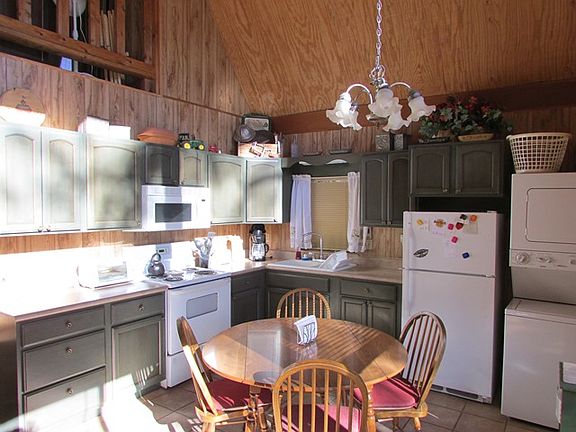 5th image of 53 Ponderosa Pines Trl