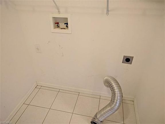 4th image of 524 Denbighshire St