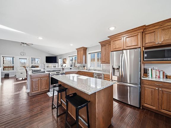3rd image of 1036 Preservation Dr