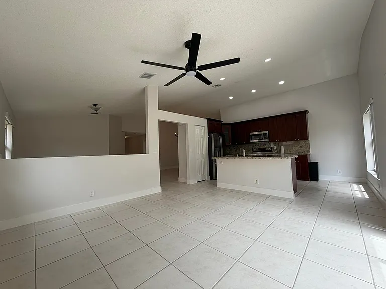 3386 Treasure Ln — Photo 24
