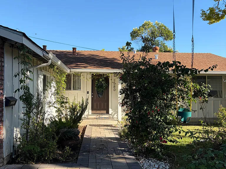 1580 Jacob Ave — Photo 3