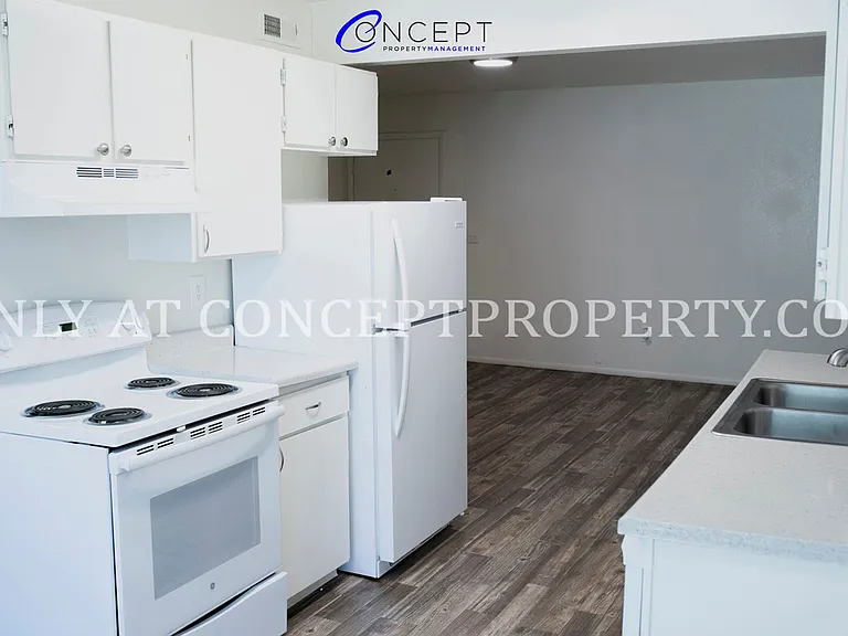Aspen Pines — Photo 190