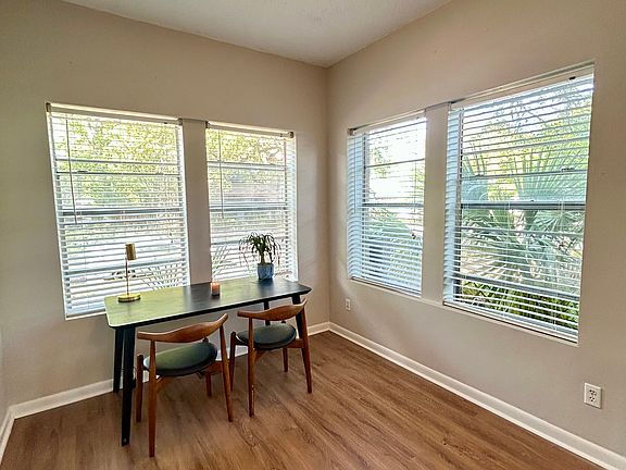 3rd image of 2786 Forbes St #2786