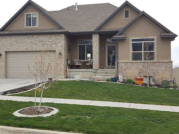 3rd image of 734 W Cedar View Dr S