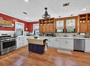 801 S Hall St, Ennis, TX 75119