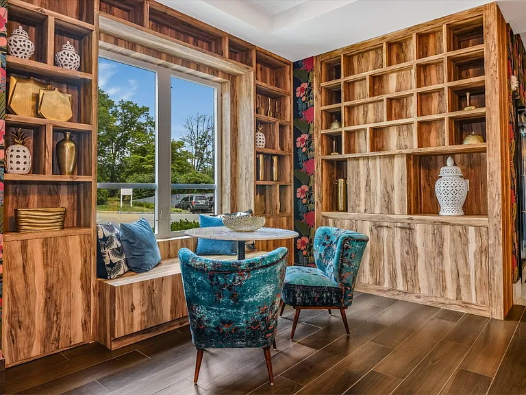 Halstead Parsippany — Photo 37
