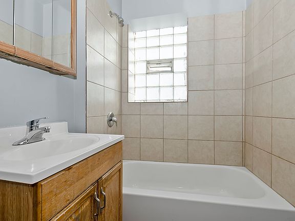 5th image of 6349 S Kedzie Ave #2B
