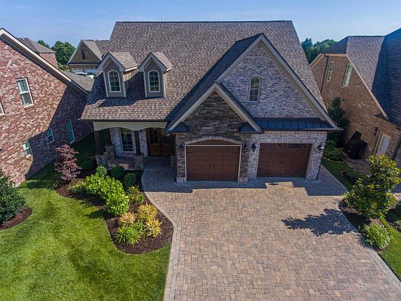 2nd image of 4404 Maryweather Ln