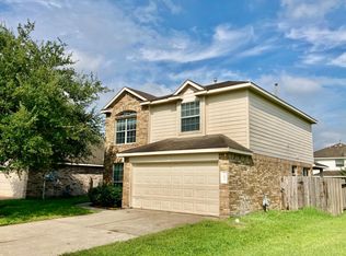 6825 Ridgewood Ln, Dickinson, TX 77539