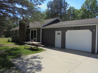 9422 S Oak Rd, Roscommon, MI 48653