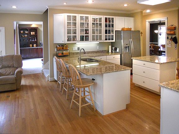 4th image of 2067 Harcourt Estates Dr