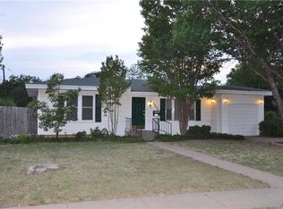 2403 Belmeade St, Brownwood, TX 76801