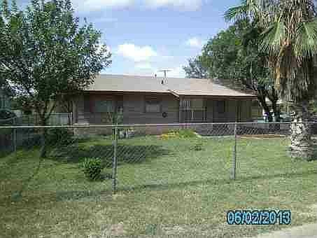 2nd image of 1506 Bowles Ave