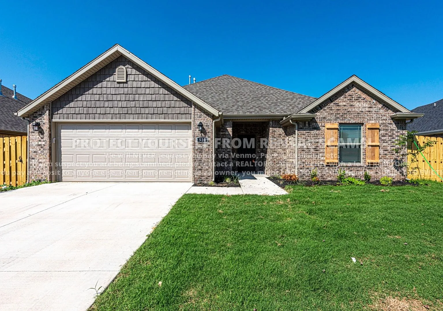 520 Aster St, Centerton AR 72719 — Photo 1
