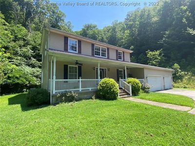 194 Celestial Way, Logan, WV, 25601