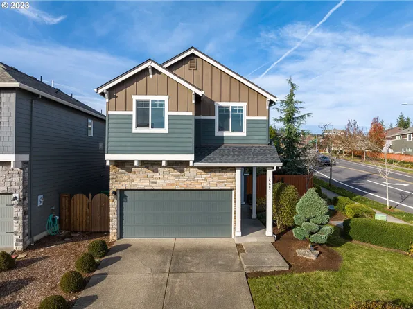 15683 SE Kingbird Dr, Clackamas, OR 97015