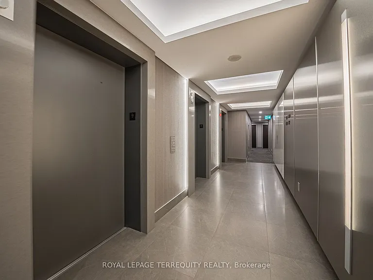 55 Stewart St #902 — Photo 34