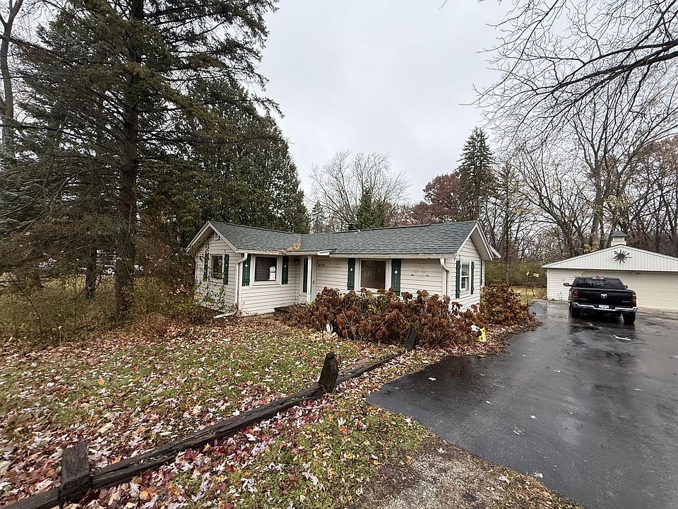 1st image of 26738 Long Lake ROAD