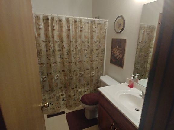 5th image of 10726 N Kenwood Ave #1