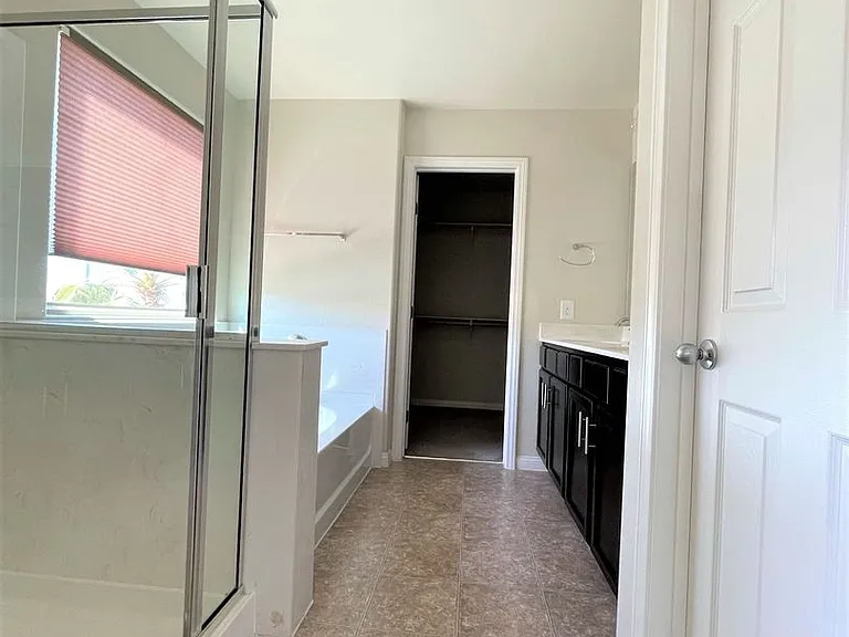 7063 Claythorn Rd — Photo 21