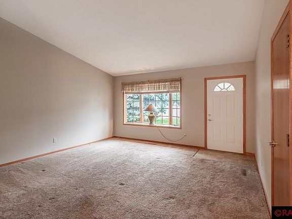 5th image of 2301 Marwood Dr