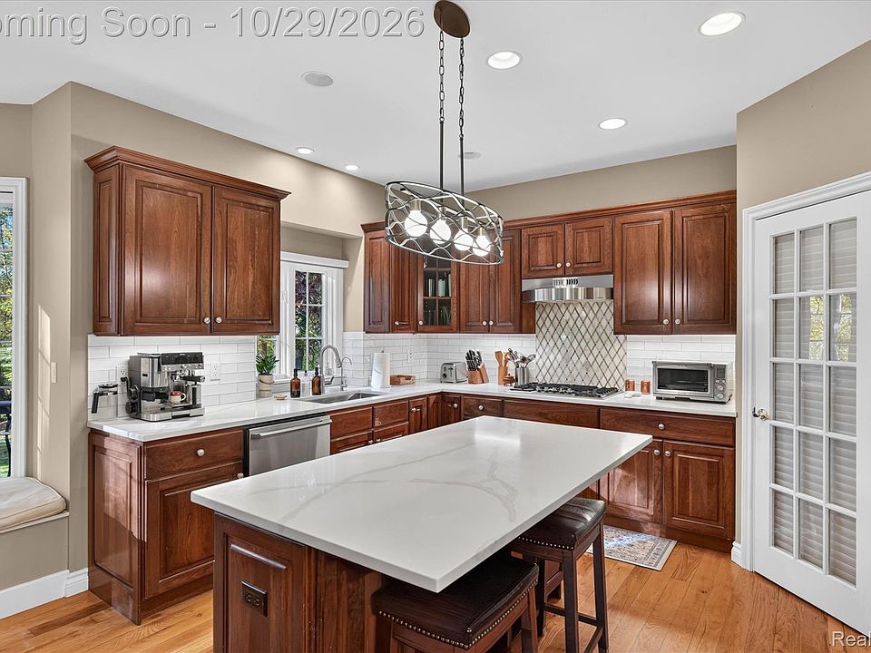 2282 Sandlewood Dr, photo 17