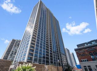 1560 N Sandburg Ter #360204, Chicago, IL 60610