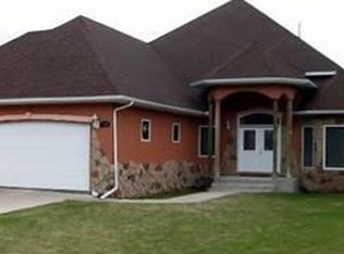 7108 Goodview Ave S, Cottage Grove, MN 55016