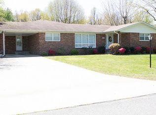 821 Whitman St, Dexter, MO 63841