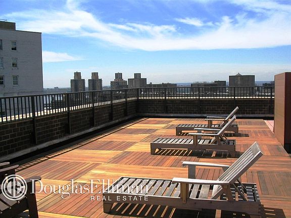 4th image of 340 E 29th St APT 4E