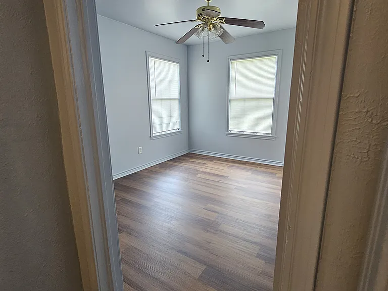 5616 Thomas Ln — Photo 20