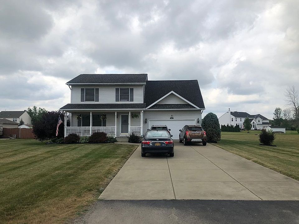 2nd image of 4574 Killian Rd