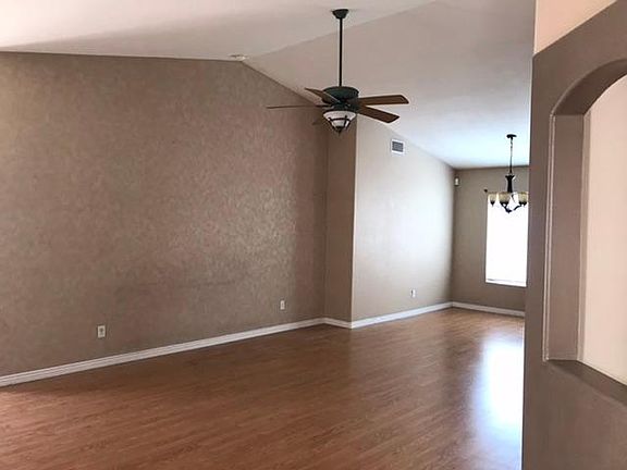 2nd image of 3051 E Hononegh Dr
