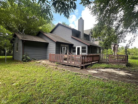 3rd image of 8223 S County Road 250 W