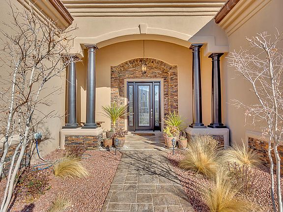 4th image of 6320 Calle Del Oro Dr
