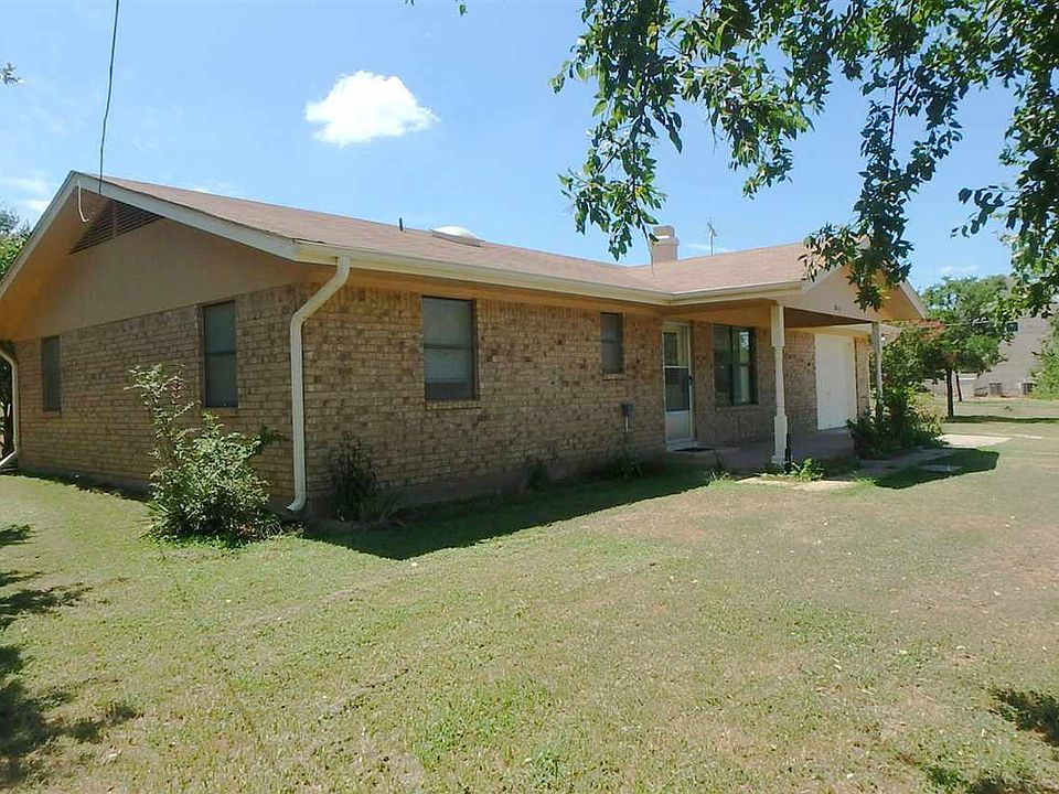 1st image of 211 Deer Dr