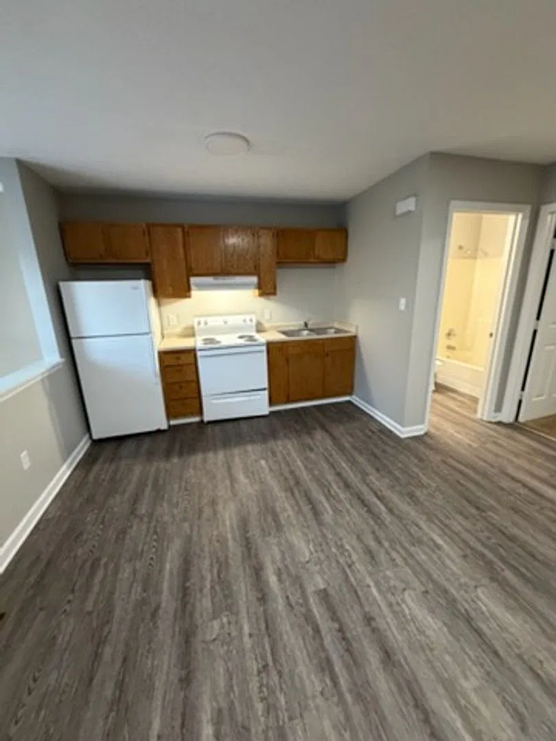 424 Jason Drive — Photo 1