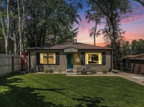 6618 B St, Omaha, NE 68106