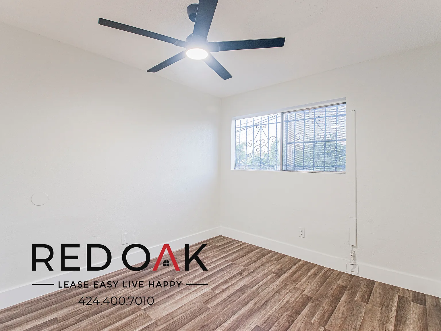 Radiant Two Bedroom with Updated Details and Included Parking ~ In Florence! — Photo 3