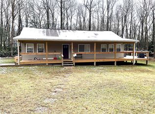 269 Needmore Valley Rd, Fayetteville, WV 25840