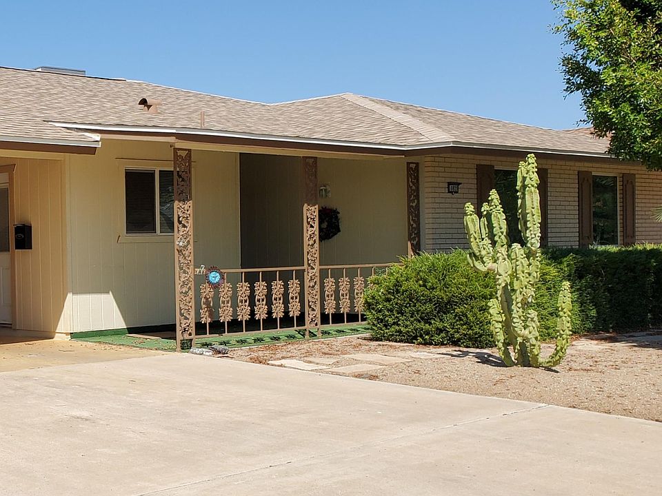 1st image of 10820 W Roundelay Cir