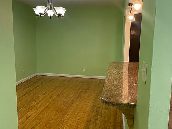 4th image of 1460 E 102nd St Floor 1