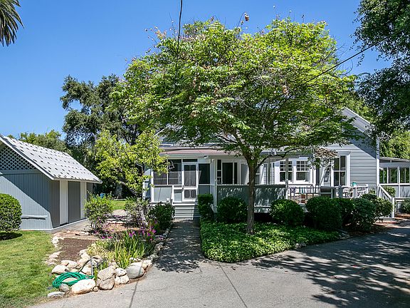 2nd image of 215 Orange Grove Ave