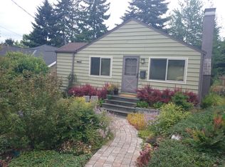 4030 31st Ave W, Seattle, WA 98199