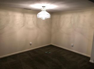 1525 Lake Forest Dr, Charlottesville, VA
